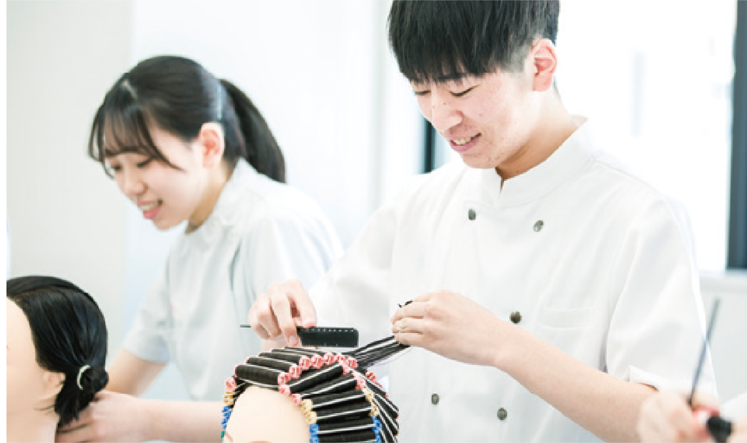 国際共立学園高等専修学校美容師科