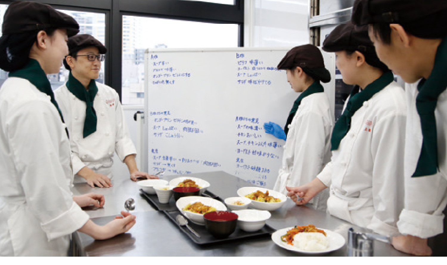 国際共立学園高等専修学校製菓衛生師・調理師科